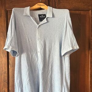 Hollister Men's Light Blue Textured Button Down Shirt